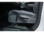 Volkswagen ID.4 Pure 52 kWh | Camera | Verwarmde stoelen
