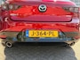 Mazda 3 2.0 e-SkyActiv-X M Hybrid 180 Comfort met Bose AUTOMAAT | LEDER | Bose Audio | A.CAMERA | HEAD-UP DISPLAY | APPLE CARPLAY/ANDROID AUTO | 18"LM VELGEN | NED.AUTO | DELAER ONDERHOUDEN |