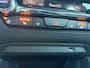 Mazda 3 2.0 e-SkyActiv-X M Hybrid 180 Comfort met Bose AUTOMAAT | LEDER | Bose Audio | A.CAMERA | HEAD-UP DISPLAY | APPLE CARPLAY/ANDROID AUTO | 18"LM VELGEN | NED.AUTO | DELAER ONDERHOUDEN |
