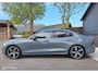 Volvo S60 2.0 B3 R-Design NL-Auto ! 1e Eigenaar ! BTW-Auto ! Full-Option ! Thunder Grey Met.