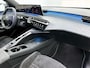 Peugeot E-3008 GT Avantage 73 kWh 210pk Automaat | Afn. Trekhaak | Warmtepomp | 360 Camera | 20"LMV | Adaptieve Cruise Control | Matrix-LED | Navigatie | Dodehoekdetectie | Keyless Entry/Start | Stoelverwarming |