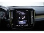 Volvo XC40 T2 R-Design | Verwarmbare voorstoelen en stuurwiel | Apple carplay/Android auto | Adaptieve cruise control | Keyless | Parkeersensor achter | Extra getint glas | 18 inch Lichtmetalen velgen