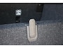 Volvo XC40 T2 R-Design | Verwarmbare voorstoelen en stuurwiel | Apple carplay/Android auto | Adaptieve cruise control | Keyless | Parkeersensor achter | Extra getint glas | 18 inch Lichtmetalen velgen