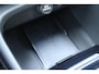 Volvo XC40 T2 R-Design | Verwarmbare voorstoelen en stuurwiel | Apple carplay/Android auto | Adaptieve cruise control | Keyless | Parkeersensor achter | Extra getint glas | 18 inch Lichtmetalen velgen