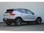 Volvo XC40 T2 R-Design | Verwarmbare voorstoelen en stuurwiel | Apple carplay/Android auto | Adaptieve cruise control | Keyless | Parkeersensor achter | Extra getint glas | 18 inch Lichtmetalen velgen