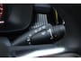 Volvo XC40 T2 R-Design | Verwarmbare voorstoelen en stuurwiel | Apple carplay/Android auto | Adaptieve cruise control | Keyless | Parkeersensor achter | Extra getint glas | 18 inch Lichtmetalen velgen