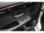 BMW 2-Serie Active Tourer 220i Executive Sport Automaat | Trekhaak | Panoramadak | LED