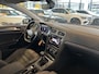Volkswagen Golf 1.0 TSI R-Line | Panoramadak | Digital dashboard | Stoelmassage+Verwarming | Adaptieve cruise control | Achteruitrijcamera | Climate control | Apple carplay | Elek. inklapbare spiegels | Nederlands geleverd