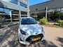 Toyota Yaris 1.5 Hybrid Active platinum pearl white