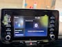 Toyota Yaris 1.5 Hybrid Active platinum pearl white