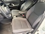 Toyota Yaris 1.5 Hybrid Active platinum pearl white