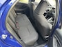 Toyota Yaris 1.5 Hybrid Dynamic 1e eigenaar, dealeronderhouden, parkeersensoren voor, parkeercamera achter, Apple Carplay, Android Auto, Toyota 10 jaar garantie programma, Toyota pechhulppas, rijklaarprijs incl. garantie en onderhoud!