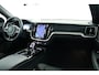 Volvo V60 2.0 T8 Plug-in hybrid AWD Ultimate Dark Panorama / Opendak / Harmankardon / HUD / Pilot assist