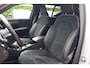 Volvo XC40 T4 Recharge R-Design | Stoelverwarming | Trekhaak | Parkeercamera |