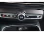 Volvo XC40 T4 Recharge R-Design | Stoelverwarming | Trekhaak | Parkeercamera |