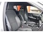 Volvo XC40 T4 Recharge R-Design | Stoelverwarming | Trekhaak | Parkeercamera |