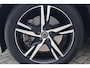 Volvo XC40 T4 Recharge R-Design | Stoelverwarming | Trekhaak | Parkeercamera |