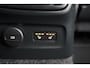 Volvo XC40 T4 Recharge R-Design | Stoelverwarming | Trekhaak | Parkeercamera |