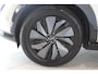 Nissan Ariya Evolve 66 kWh | 22KW Lader| Afneembare trekhaak| Apple carplpay& Android auto| 360grd Camera| Stoelverwarming en verkoeling| Elektrisch verstelbare stoelen| Luxe bekleding| Dealer onderhouden|