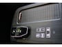 Nissan Ariya Evolve 66 kWh | 22KW Lader| Afneembare trekhaak| Apple carplpay& Android auto| 360grd Camera| Stoelverwarming en verkoeling| Elektrisch verstelbare stoelen| Luxe bekleding| Dealer onderhouden|