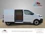 Peugeot e-Expert 75 kwh 136 PK L2 / Elektrisch / Virtual / Camera / PDC / Stuurverwarming / Adaptive Cruise / PDC / Bluetooth / Navigatie