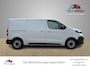 Peugeot e-Expert 75 kwh 136 PK L2 / Elektrisch / Virtual / Camera / PDC / Stuurverwarming / Adaptive Cruise / PDC / Bluetooth / Navigatie