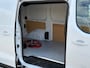 Peugeot e-Expert 75 kwh 136 PK L2 / Elektrisch / Virtual / Camera / PDC / Stuurverwarming / Adaptive Cruise / PDC / Bluetooth / Navigatie