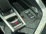 Peugeot 3008 1.6 HYbrid 225 Allure Pack Business | Elektrische achterklep | Camera | Stoelverwarming | Afneembare trekhaak | Keyless | Achterbank in delen neerklapbaar | Achteruitrijcamera | Apple Carplay/Android Auto|telefoonintegratie premium