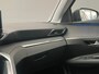 Peugeot 3008 1.6 HYbrid 225 Allure Pack Business | Elektrische achterklep | Camera | Stoelverwarming | Afneembare trekhaak | Keyless | Achterbank in delen neerklapbaar | Achteruitrijcamera | Apple Carplay/Android Auto|telefoonintegratie premium