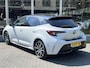 Toyota Corolla 1.8 Hybrid GR Sport | Eerste eigenaar, Parkeersensoren, Stoelverwarming, 18inch, Dynamic Grey, Nieuwe multimedia
