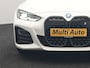 BMW i4 eDrive35 M Sport PRO 70 kWh 286pk Dealer O.H | Trekhaak Af Fabriek | Adaptive Cruise | 360 Camera | Adaptive Onderstel | Alcantara Sportstoelen Verwarmd | Widescreen Navi | Apple Carplay | Virtual | DAB | 18" L.M |