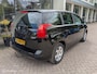 Peugeot 5008 1.6 THP Blue Lease Executive 7p.