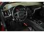 Volvo S60 T8 AWD Twin Engine R-Design | Dealeronderhouden | BLIS | Harman Kardon Premium Audio | Parkeercamera | Navigatie | Stoelverwarming | Stuurwielverwarming | 19'' Lichtmetalen velgen | Full LED Koplampen