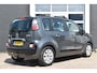 Citroën C3 Picasso PureTech 110 Feel Edition | Navigatiesysteem | Achteruitrijcamera | Airconditioning ECC | Trekhaak | Parkeersensoren achter | Isofix bevstigingspunten | Zeer conpleet!!!