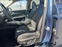 Lynk & Co 01 1.5 Panorama Dak | 20" Lichtmetaal | Parkeersensoren Voor + Achter | Carplay | Elek. Stoelen | Climate | Achteruitrijcamera | Airco (automatisch) | Apple Carplay/Android Auto|telefoonintegratie premium