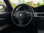 BMW 3-Serie Touring 318i Business Line | Xenon | Navigatie | 17'' LMV