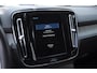 Volvo XC40 T5 272PK Recharge Inscription Elektrische stoelen / Trekhaak / Panoramadak / Polestar tuning / Lederen bekleding / Adaptieve cruise control / Parkeersensoren met 360 camera / Harman Kardon audio / Mistlampen / Stoel - en stuurwielverwarming