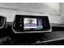 Peugeot e-2008 EV Active 50 kWh | Half leder | Camera | LED koplampen | Cruise control
