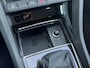 Skoda Karoq 1.5 TSI ACT Business Edition Plus | Navi, Camera, El. Trekhaak, Stoel+Stuurverw., El. A.klep, Carplay/Android, ACC |