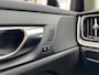 Volvo V60 2.0 T6 Plug-in hybrid AWD Plus Dark|Digitaldash|Grote batterij|350 pk|Stoel en Stuurverw|