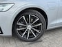 Volvo V60 2.0 T6 Plug-in hybrid AWD Plus Dark|Digitaldash|Grote batterij|350 pk|Stoel en Stuurverw|