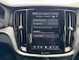 Volvo V60 2.0 T6 Plug-in hybrid AWD Plus Dark|Digitaldash|Grote batterij|350 pk|Stoel en Stuurverw|