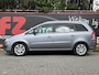 Opel Zafira 1.8 Cosmo 7P - Navigatie - Climate Controle - Trekhaak - Lederen Bekleding