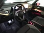 Volkswagen ID.3 First Max 58 kWh Navigatie - IQ Light - Steunhaak - HUD - Panoramadak - Camera - Stoelverwarming - ACC