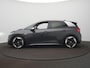Volkswagen ID.3 First Max 58 kWh Navigatie - IQ Light - Steunhaak - HUD - Panoramadak - Camera - Stoelverwarming - ACC