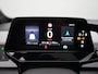 Volkswagen ID.3 First Max 58 kWh Navigatie - IQ Light - Steunhaak - HUD - Panoramadak - Camera - Stoelverwarming - ACC