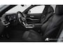 BMW 3-Serie 320 320e xDrive Touring M Sport | Memory | Trekhaak | Comfort Access | Alcantara | 18' Inch |