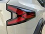Dacia Duster 1.8 hybrid 155 Limited Edition / Rondom Camera / Stoel en Stuurwielverwarming / Navigatie / Dodehoekdetectie / Adaptieve Cruise Control / Voorruitverwarming /