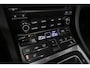 Porsche 911 Cabrio 3.0 Carrera S / Sportuitlaat / Elektr. verstelbare stoelen + memory (14wegs) / PDLS+ / Sport-Chrono Pakket / Stoelverwarming / Apple Carplay / BOSE audio systeem / 21'' LMV / Achteruitrijcamera / Cruise Control