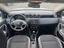 Dacia Duster 1.0 TCe Essential Airco | | Bluetooth | Centrale Vergrendeling | Elek. Ramen | | Airco | Centrale deurvergrendeling met afstandsbediening | DAB ontvanger